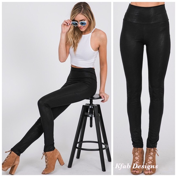 ❤️LAST! Faux Leather Snakeskin High Waist Leggings - Picture 2 of 7